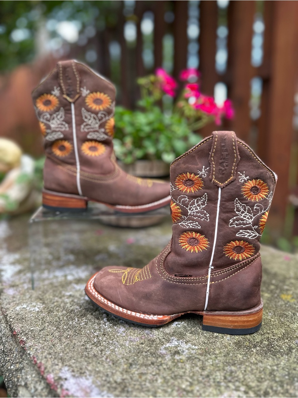 Raptor Kids Western Boots Brown Leather Sunflower Embroidered, Size 12